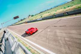 prova ferrari su pista